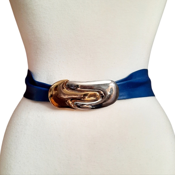 Vintage Blue Faux Leather 2" Wide Belt  w/ 2pc Gold/Silver Abstract Buckle Sz M - Picture 2 of 8